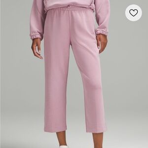 Blue softstreame lulu pants size 2